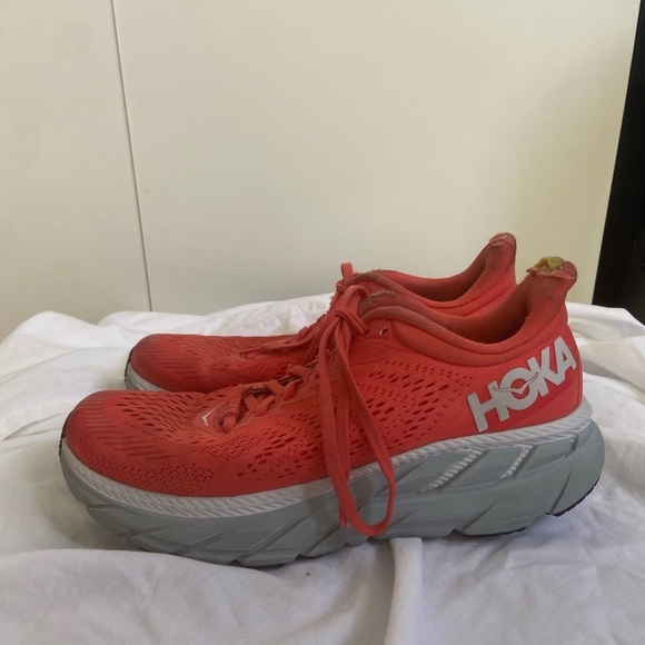 Hoka One One Clifton Lace-up Sneakers Red Fiesta Mesh US Size 8 - Picture 2 of 15